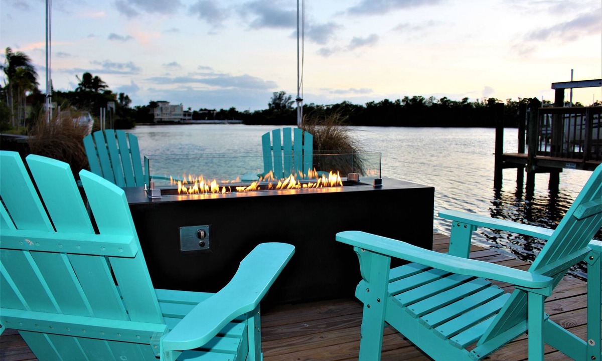 Bonita Springs Hotel | Cozy Waterfront King Studio with Private Balcony in Bonita Springs