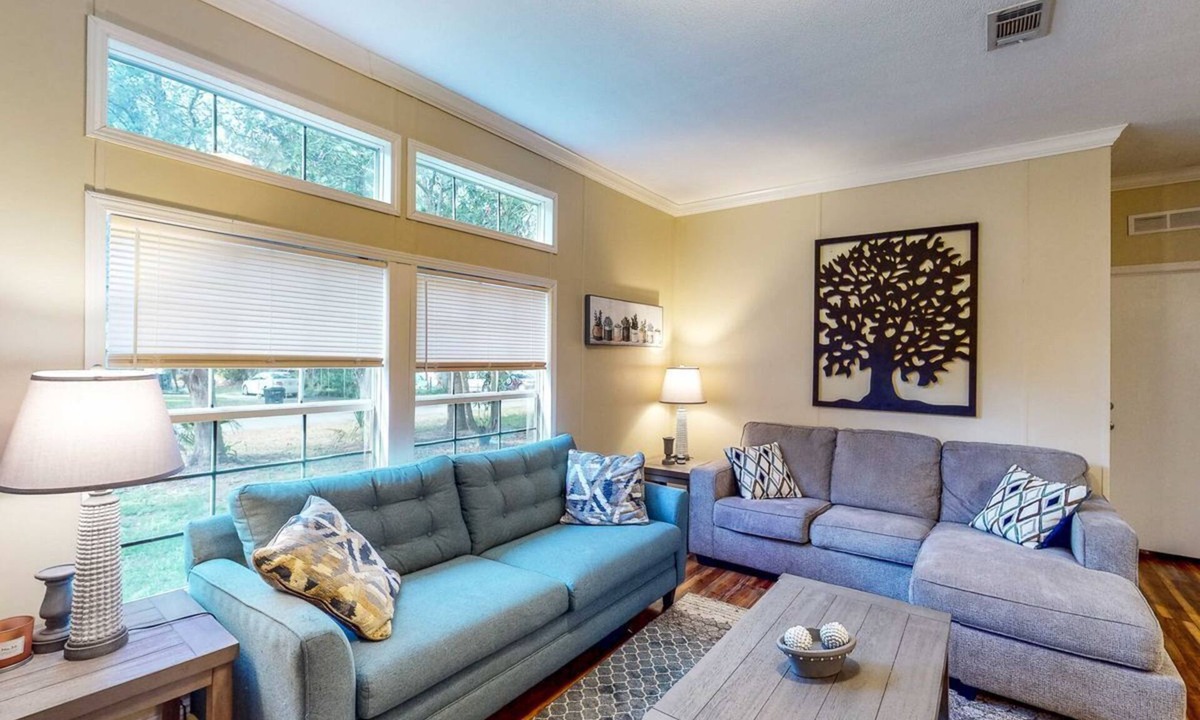 Williston House | Cozy Williston Retreat Near WEC, HITS and Local Springs-Perfect for Show Stays 🐴