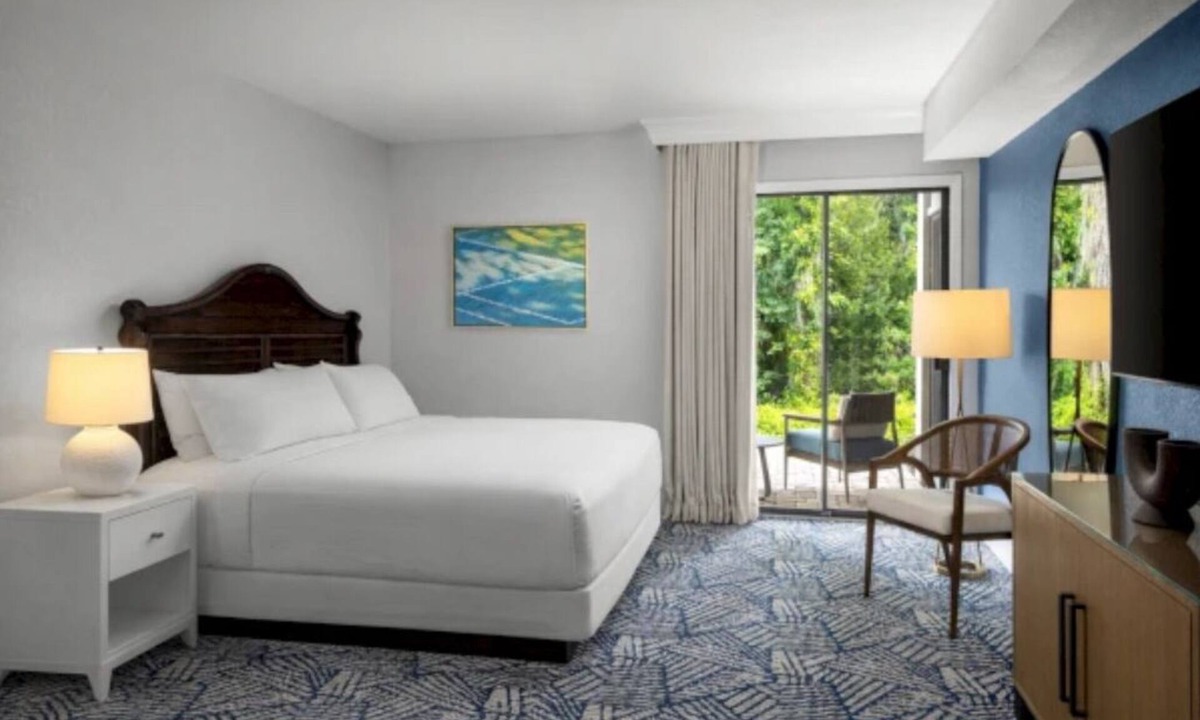 Wesley Chapel Hotel | Deluxe King Room at Saddlebrook Resort | 480-Acre Florida Resort