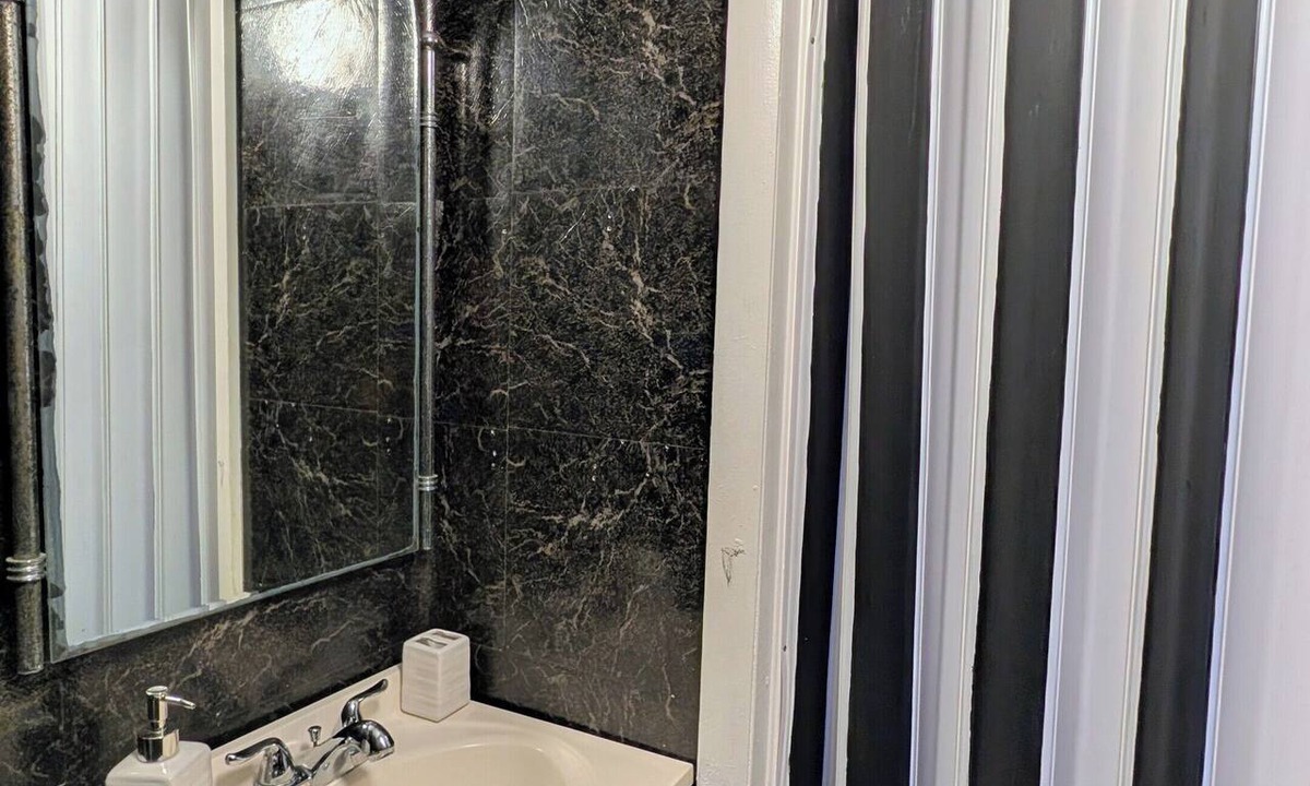 Liberty City Apartment | Disco Art Motel: Miami Stay studio with AC in friendly Allapattah neighborhood