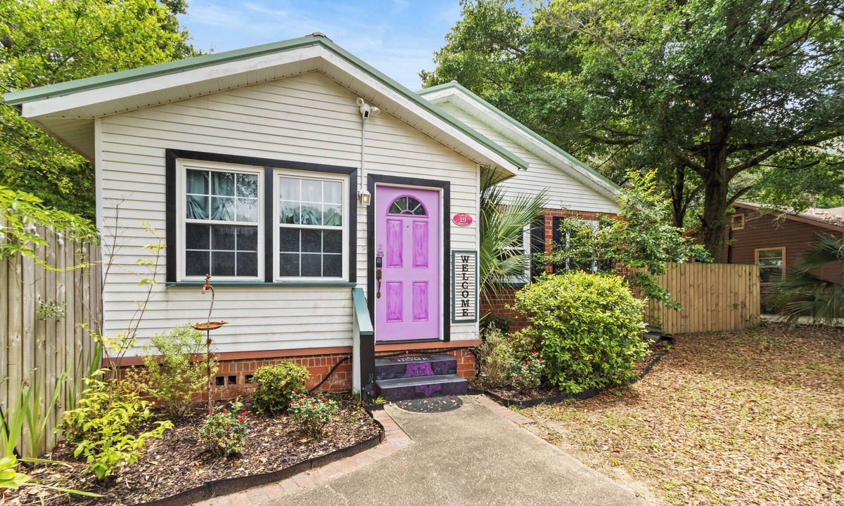 Warrington House | Discover this stunning, cozy retreat. Features a spacious, dedicated home office with curated books and games, a beautifully furnished living room, and stylish, thoughtful details. Perfect for a relaxing and productive stay.