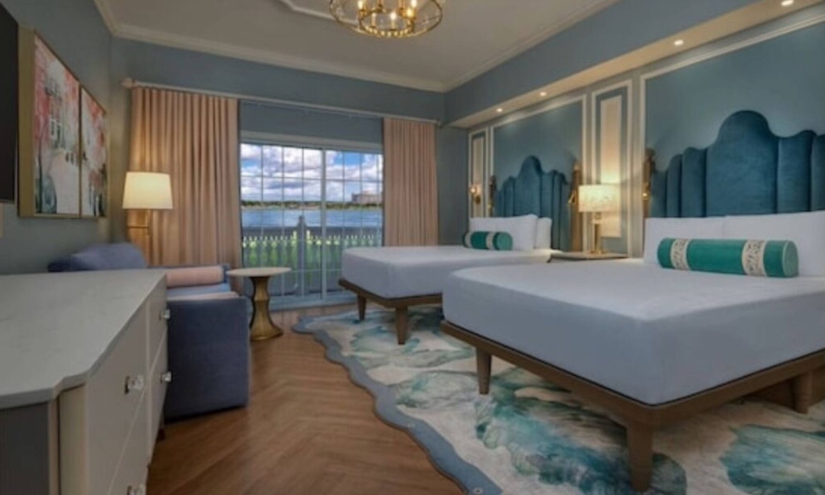 Bay Lake House | Disney's Grand Floridian Resort & Spa – Luxury, Comfort, and Magic Combined
