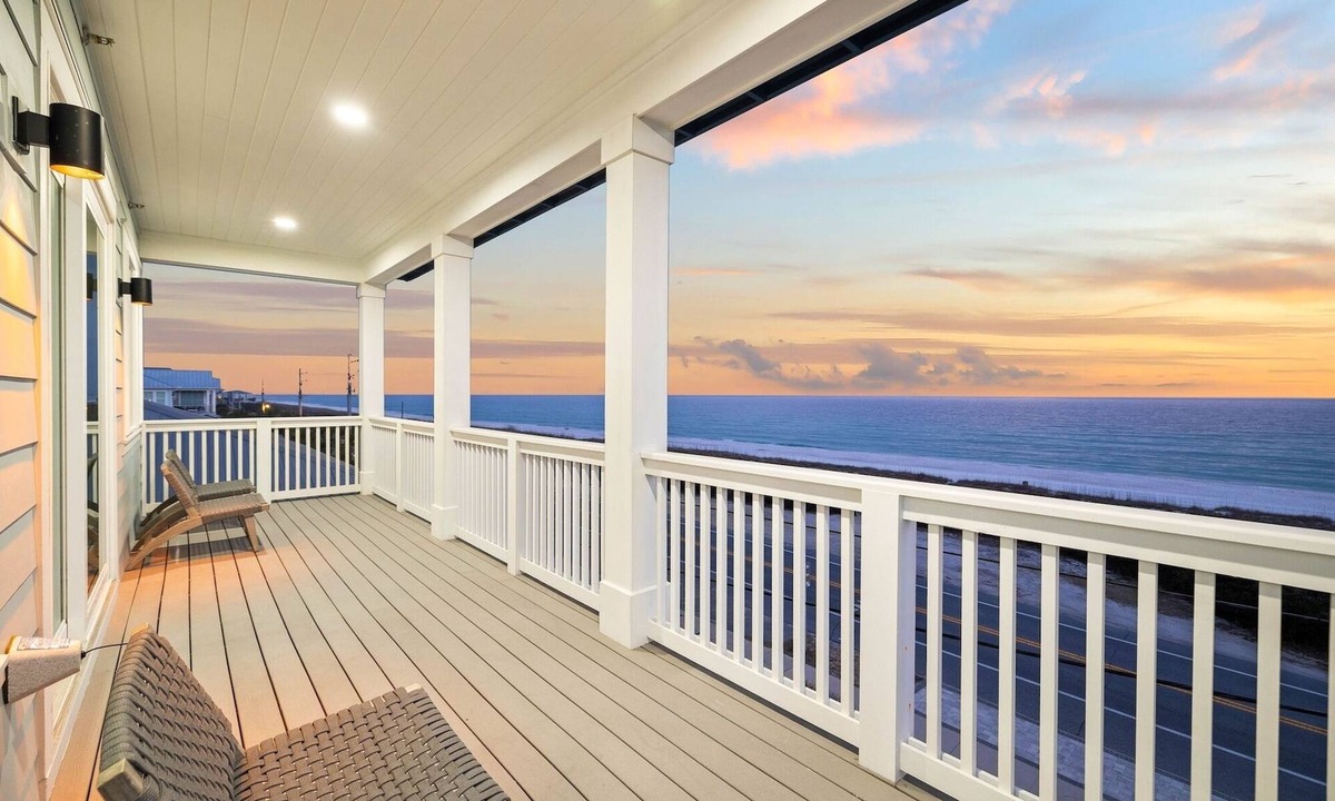 Sunnyside On The Gulf House | Dog-Friendly House with Pool, Pickleball Court, and Putting Green