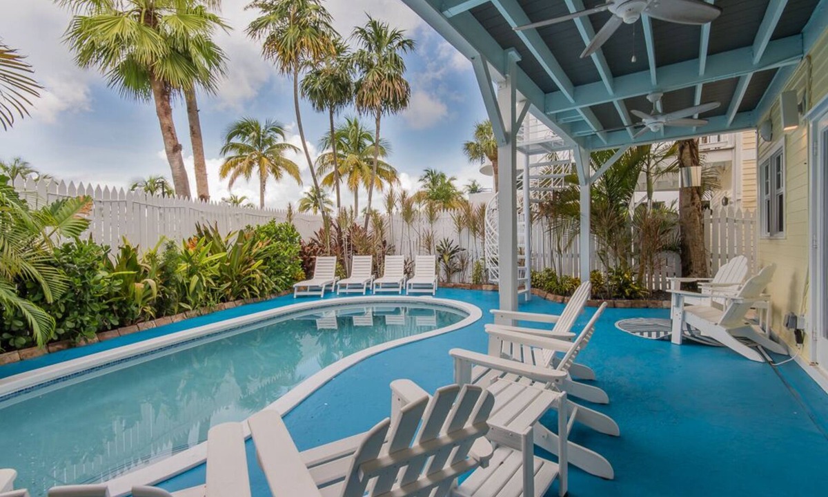 Truman Annex House | DOLPHIN WATCH at the Truman Annex in Key West
