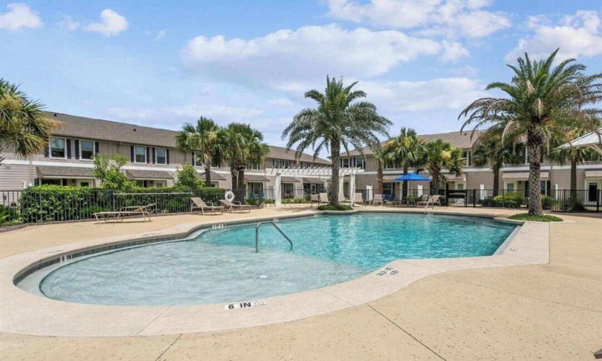 South Pensacola House | Downtown Escape