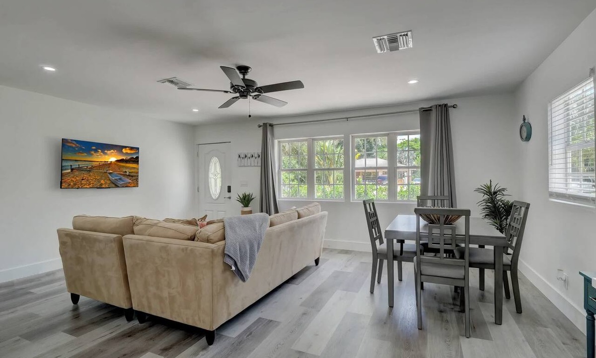Bonita Springs House | Downtown Gem: Private Retreat Near Beach