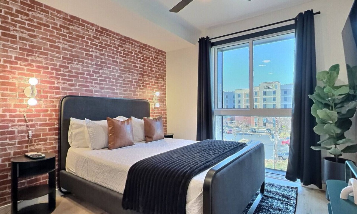 Five Points South Apartment | Dtown Comfort, Near UAB, Food, and Regions Field