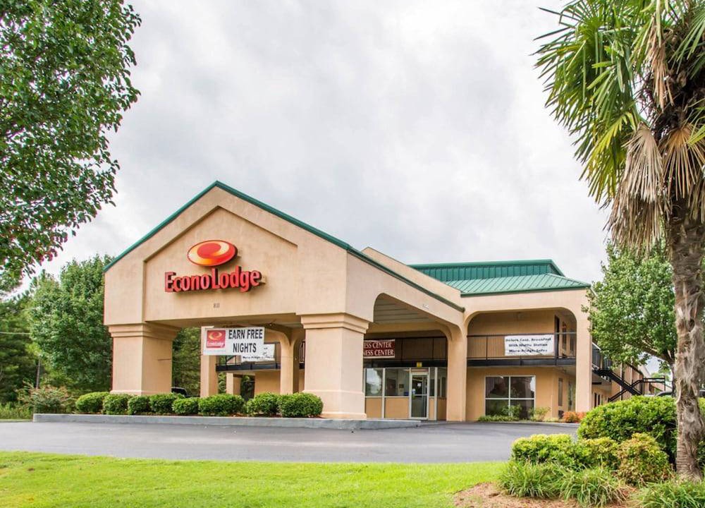 Troy Hotel | Econo Lodge Troy