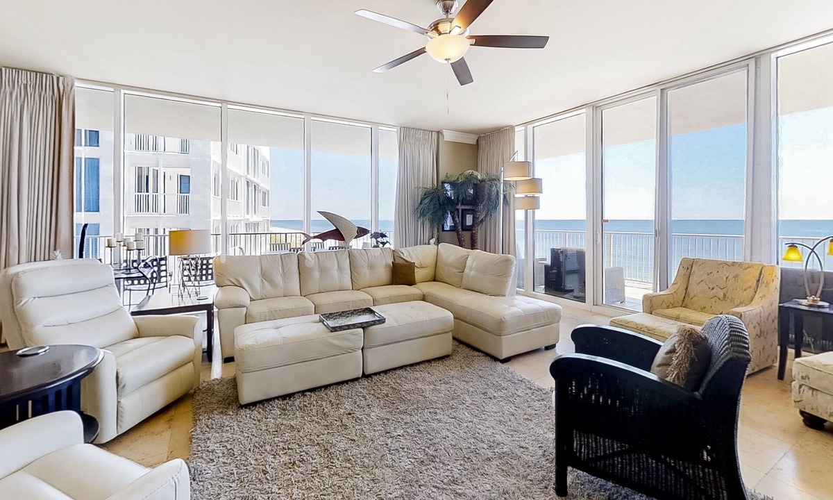 Ono Island Condo | Elegant, Gulf-Front Condo w/Large Balcony, Beach Access & Shared Pool/Gym