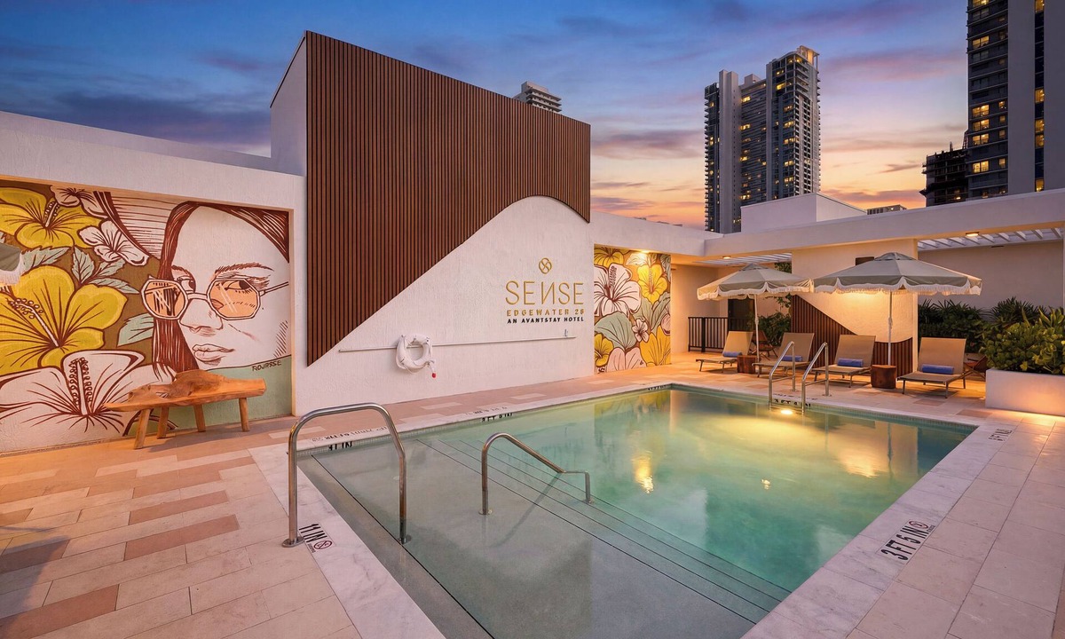 Midtown Hotel | Entire Floor New Luxury Hotel in Edgewater Sleeps 42 | Sense28 by AvantStay