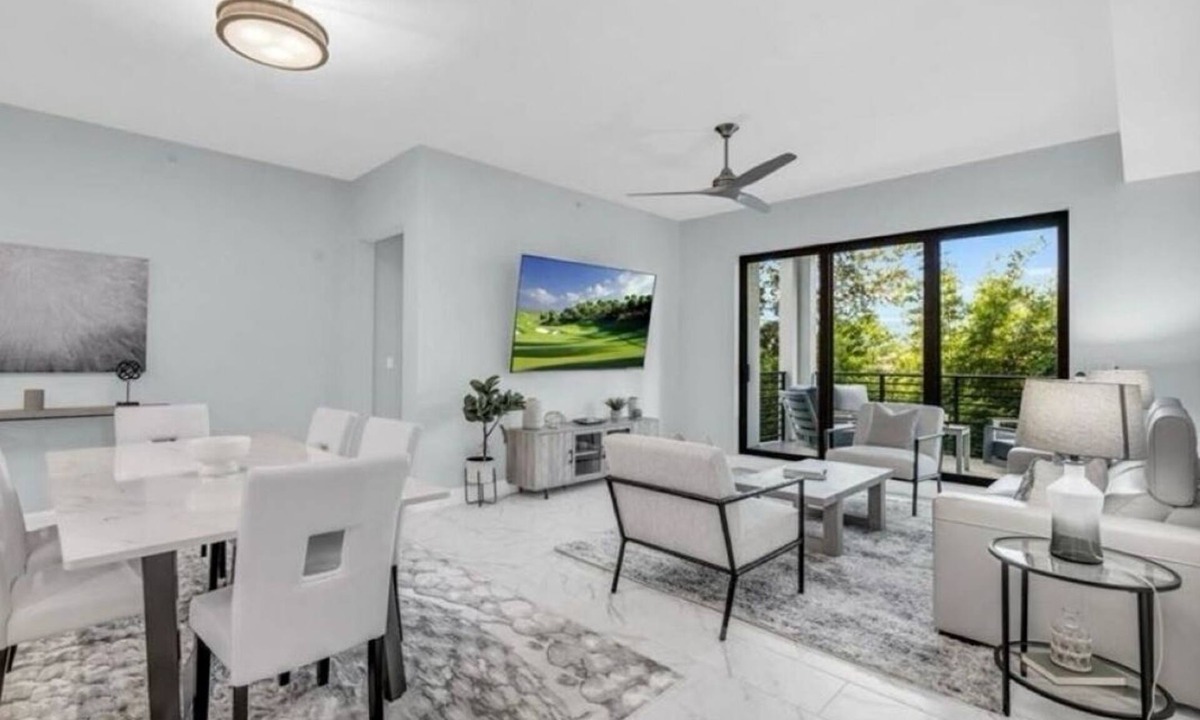 Redevelopment Area Condo | Experience true luxury with this chic and modern condo in Naples.