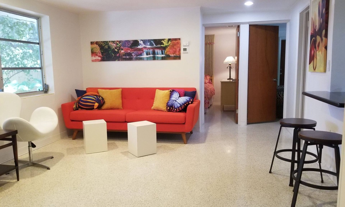 Osprey Village House | Fall is the best time! To vacation here, Avail ALL Autumn till NYE 2025!