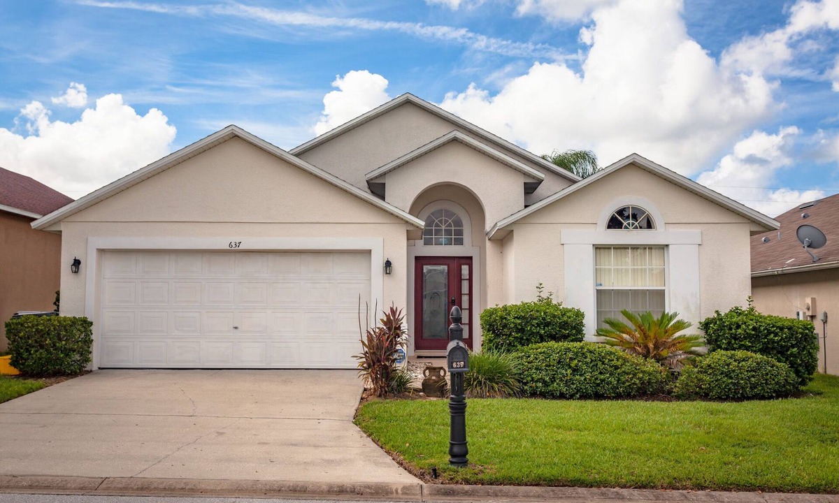 Davenport House | Family Friendly Private South Facing Orlando Villa 20 minutes from Disney