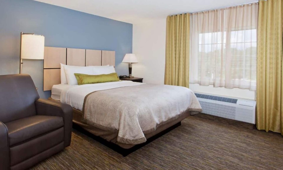 Huntsville Apartment | Family Friendly Property in Huntsville! Kitchenette, Pets Allowed!