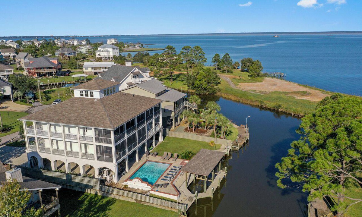Pass Christian House | Fantastic 5-bedroom house in charming Pass Christian with pool and boat lift