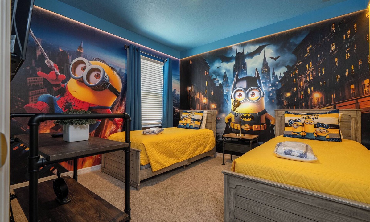 Loughman House | Fantastic 6 Bedroom Near Disney - Solterra Resort
