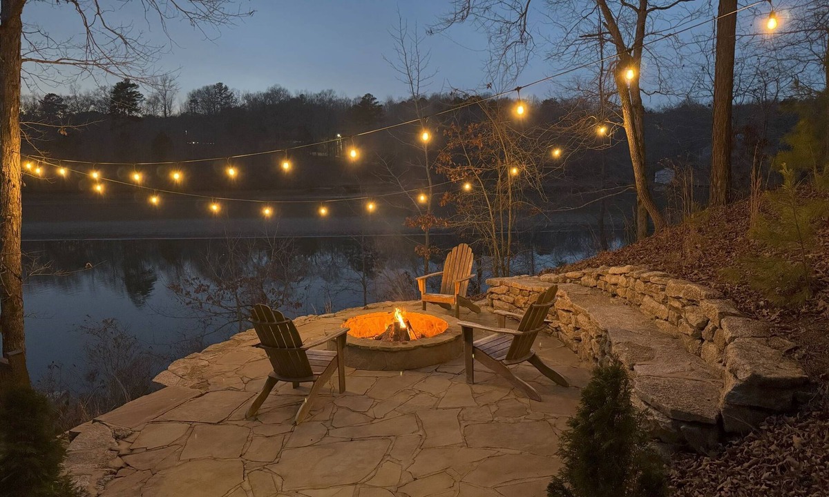 Newell Cabin | Fish Camp - 3 bedrrom/2 bath, dock and firepit!