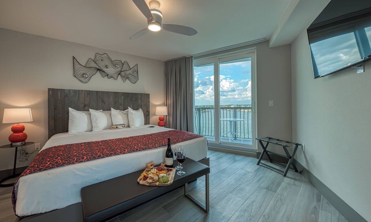 Treasure Island Hotel | Fusion Resort Treasure Island 2 bedroom suites with ocean views