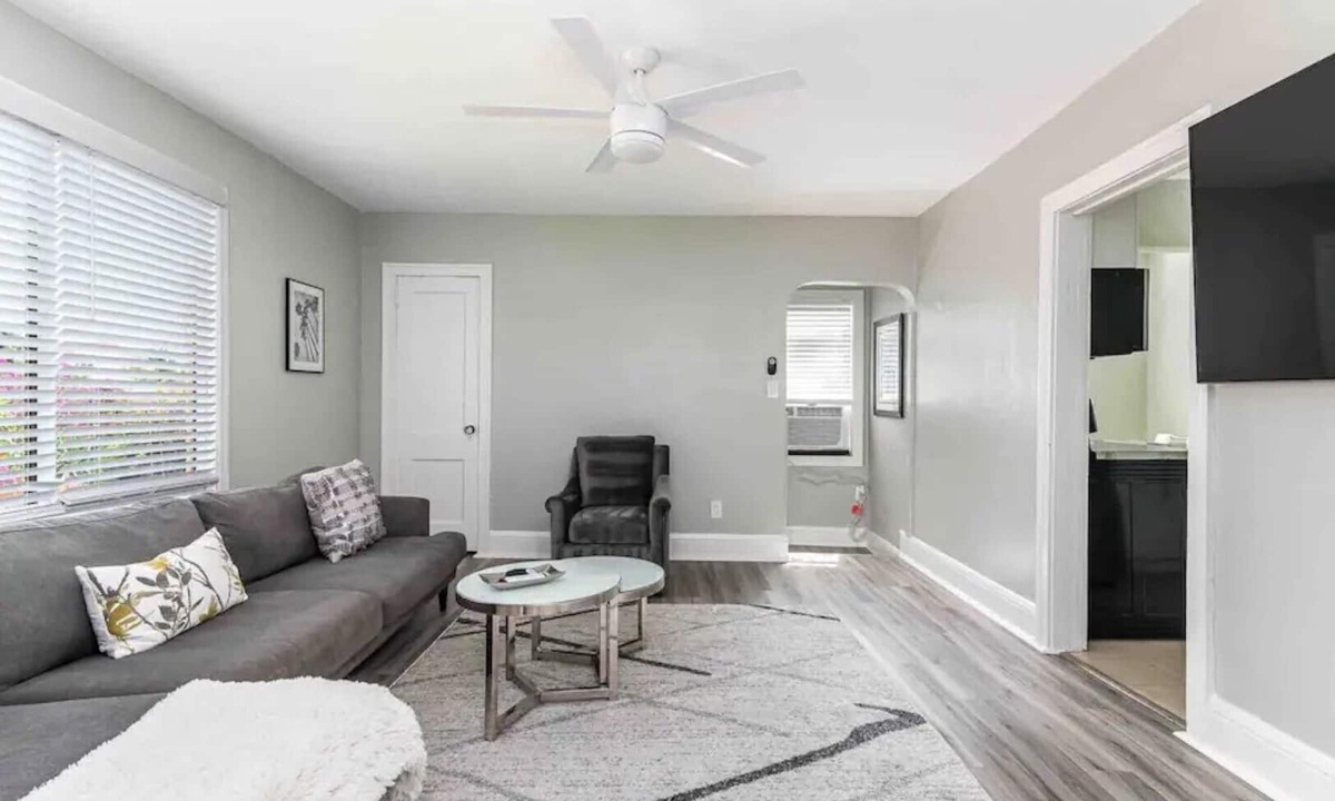 Southside House | Getaway on Kenilworth