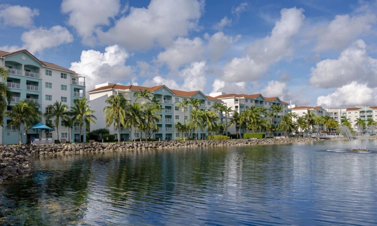 Doral Resort | Golf Haven Marriott's Villas at Doral - 2BR Villa - Full Resort - Sleeps 8