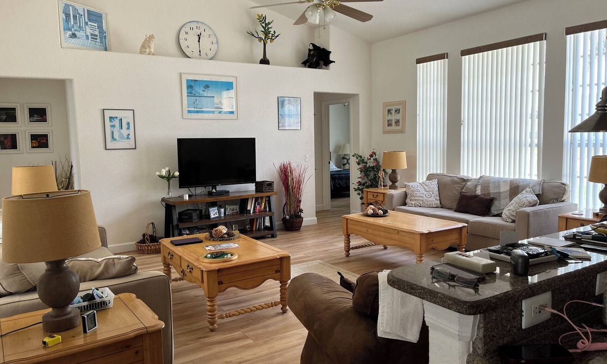 Loma Vista Villa | Gorgeous, near parks, 2 master suites, private pool&spa, covered patio, wifi