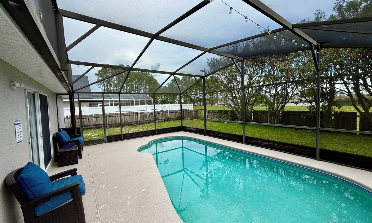 Florida Pines House | Grand Superior Pines 3BR Pool Home near Disney