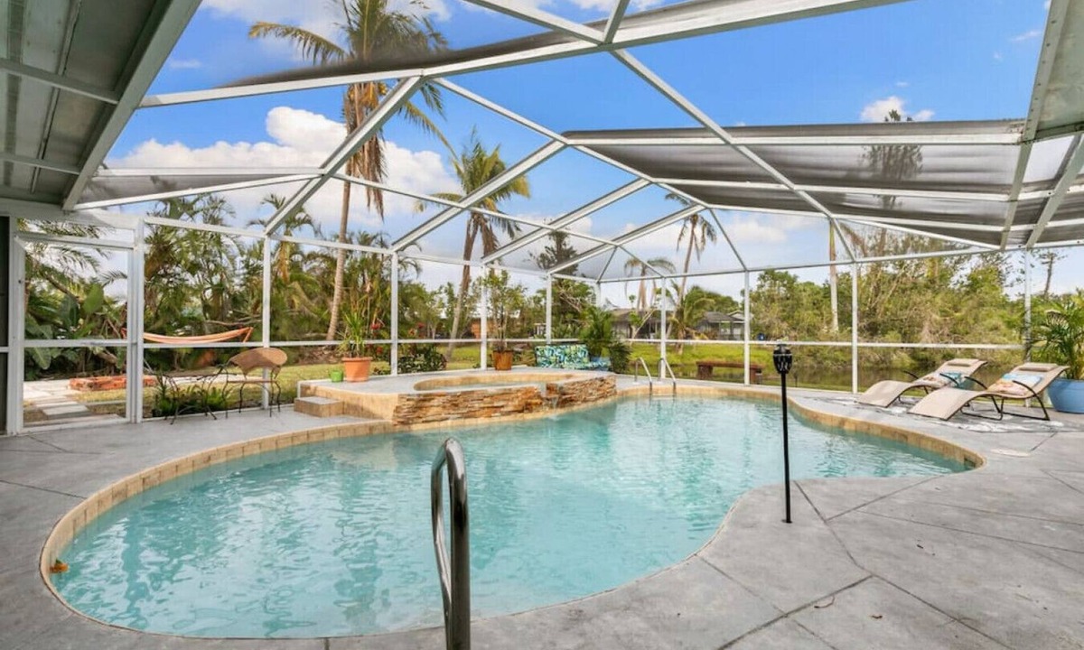 Cypress Lake House | Great Location, Beautifully decorated Pool Home on a Lake