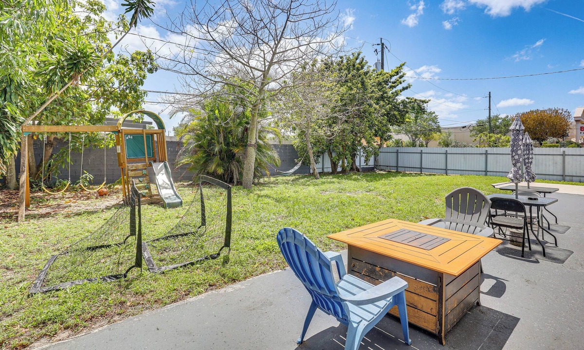 Miami Gardens House | Group Hub w/Game Room! 4 Mi to Hard Rock Stadium
