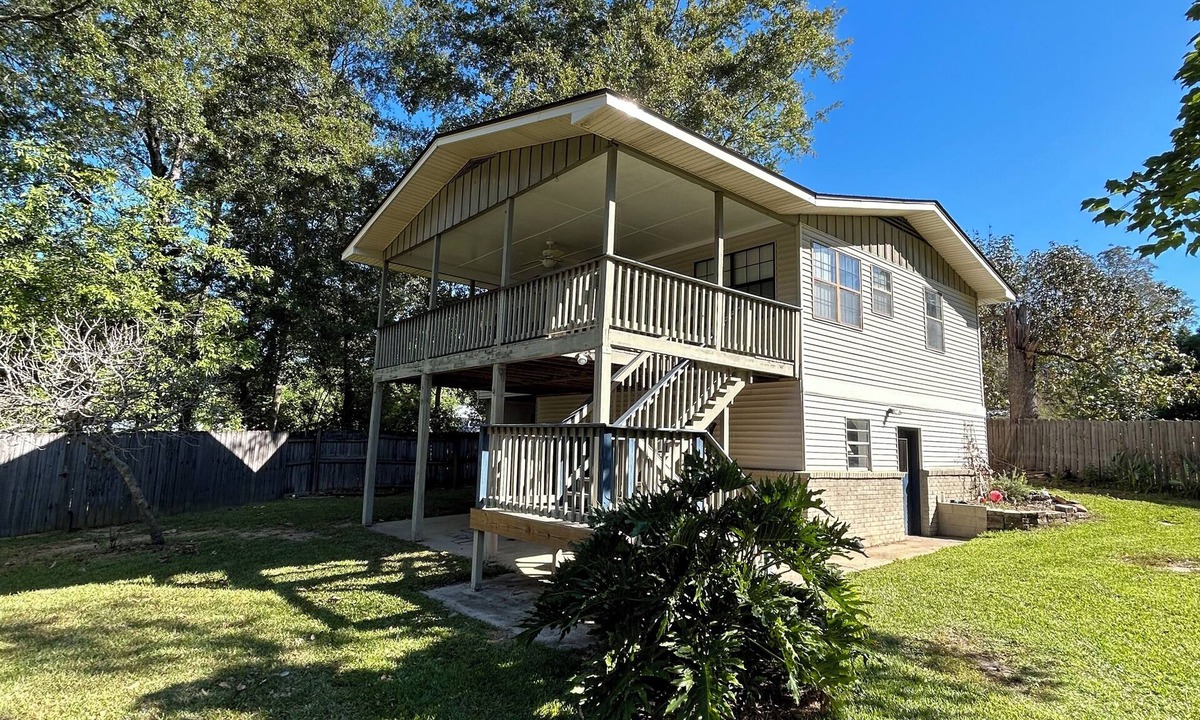Daphne Apartment | Guest House in the Heart of Old Town Daphne, AL