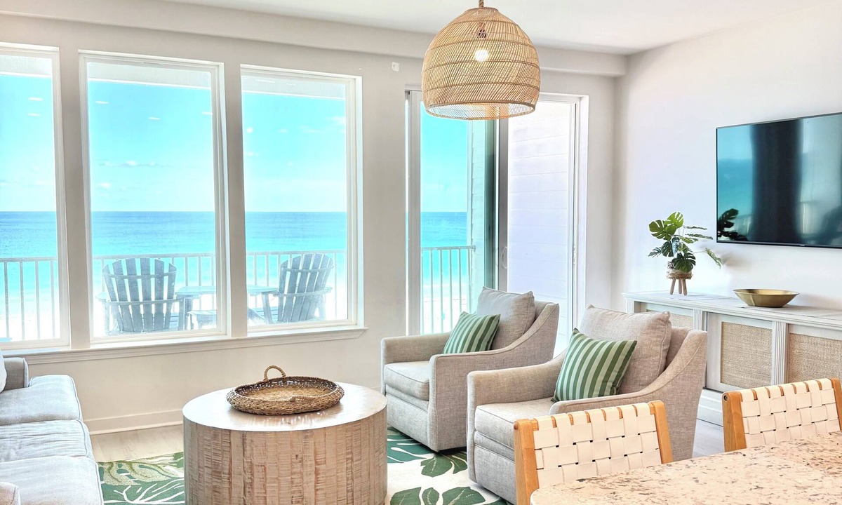 Gulf Shores Condo | Gulf Front Condo! Lowrise, Modern and Clean. Best Location in Gulf Shores.