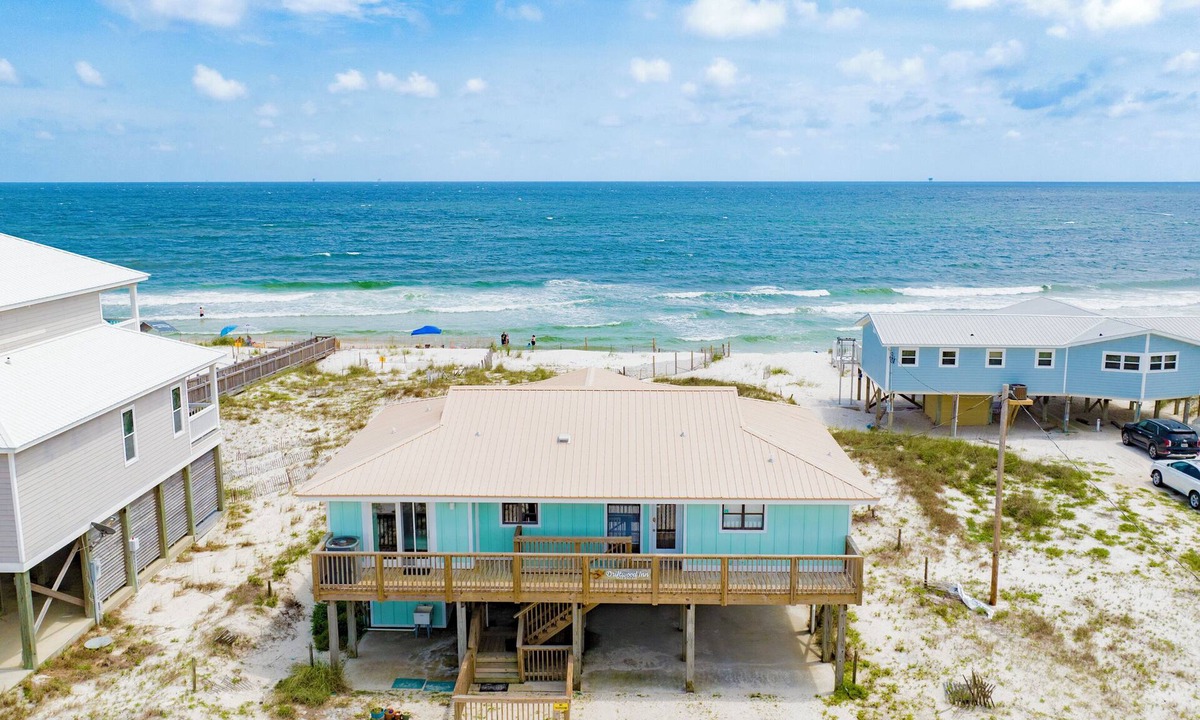 Fort Morgan House | Gulf Front | Screened Porch | Pet Friendly Coastal Classic