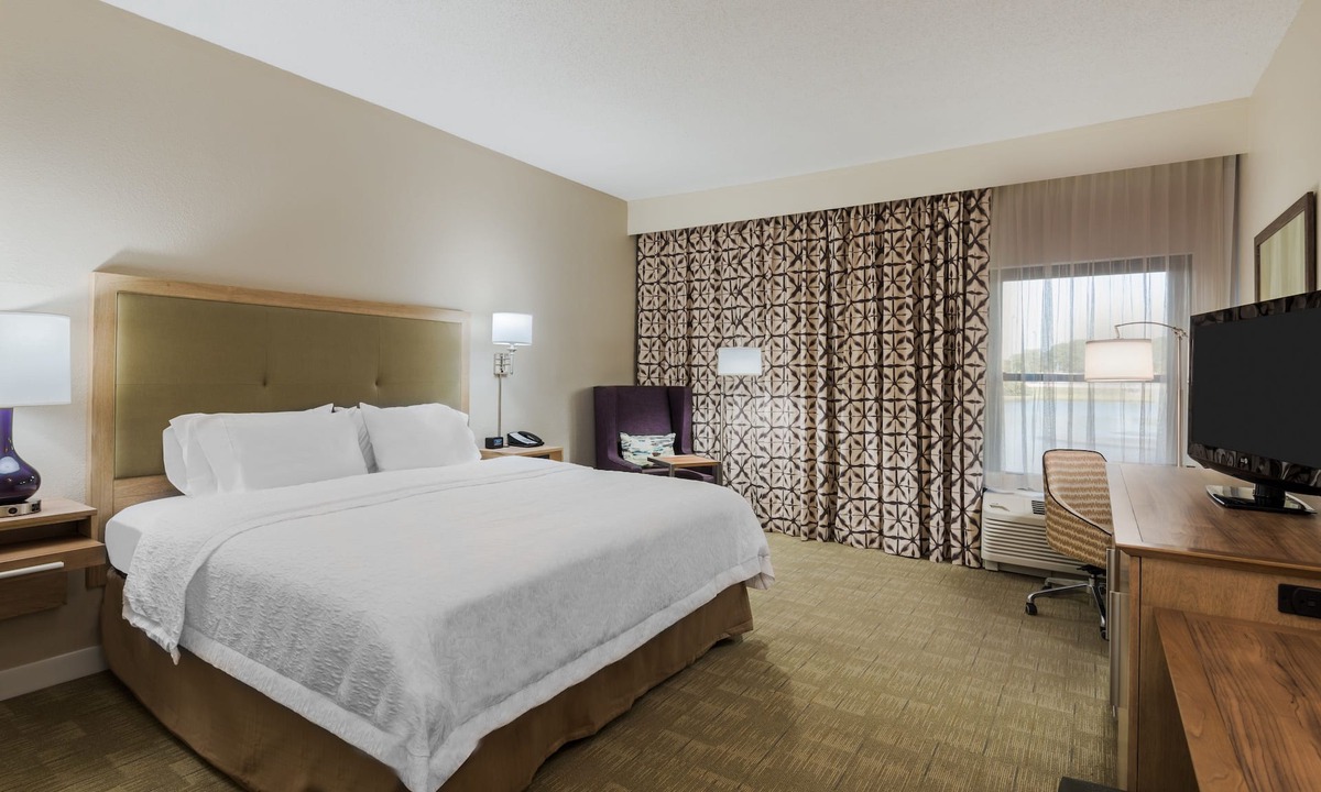 Bonita Springs Hotel | Hampton Inn Bonita Springs/Naples-North
