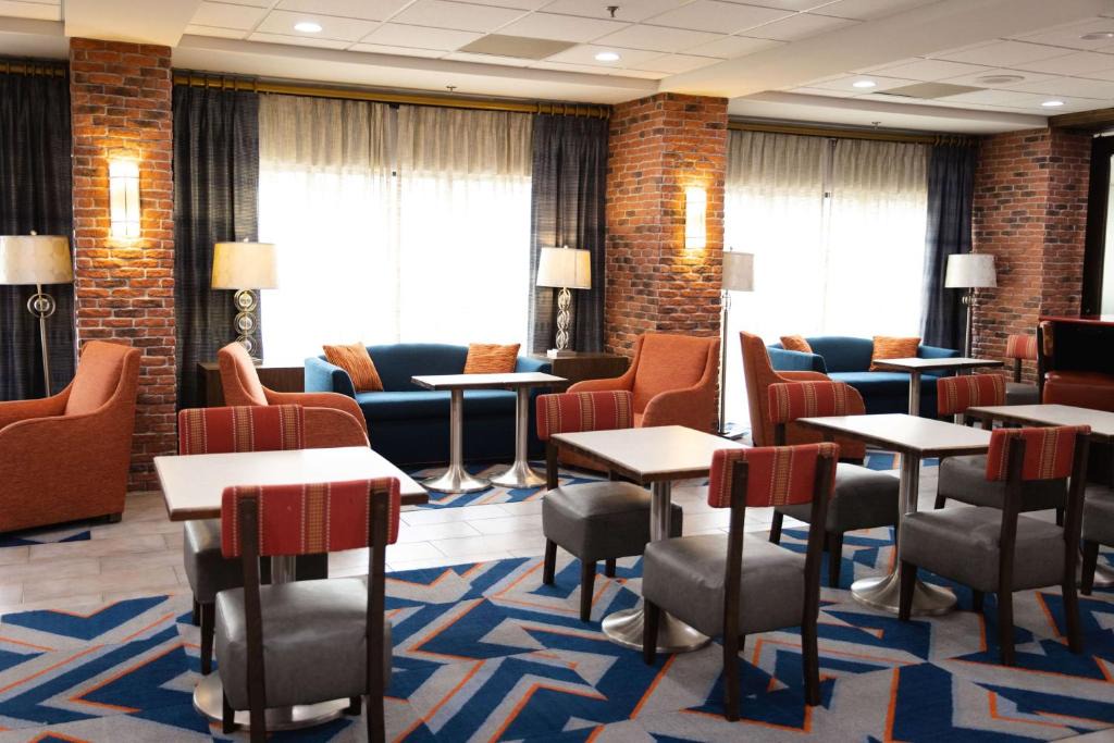 Hammond Hotel | Hampton Inn Hammond