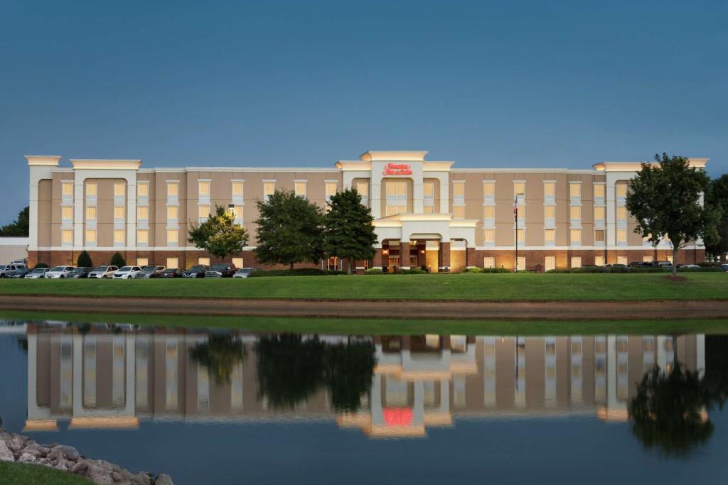 Gunter Afs Hotel | Hampton Inn & Suites Montgomery-EastChase