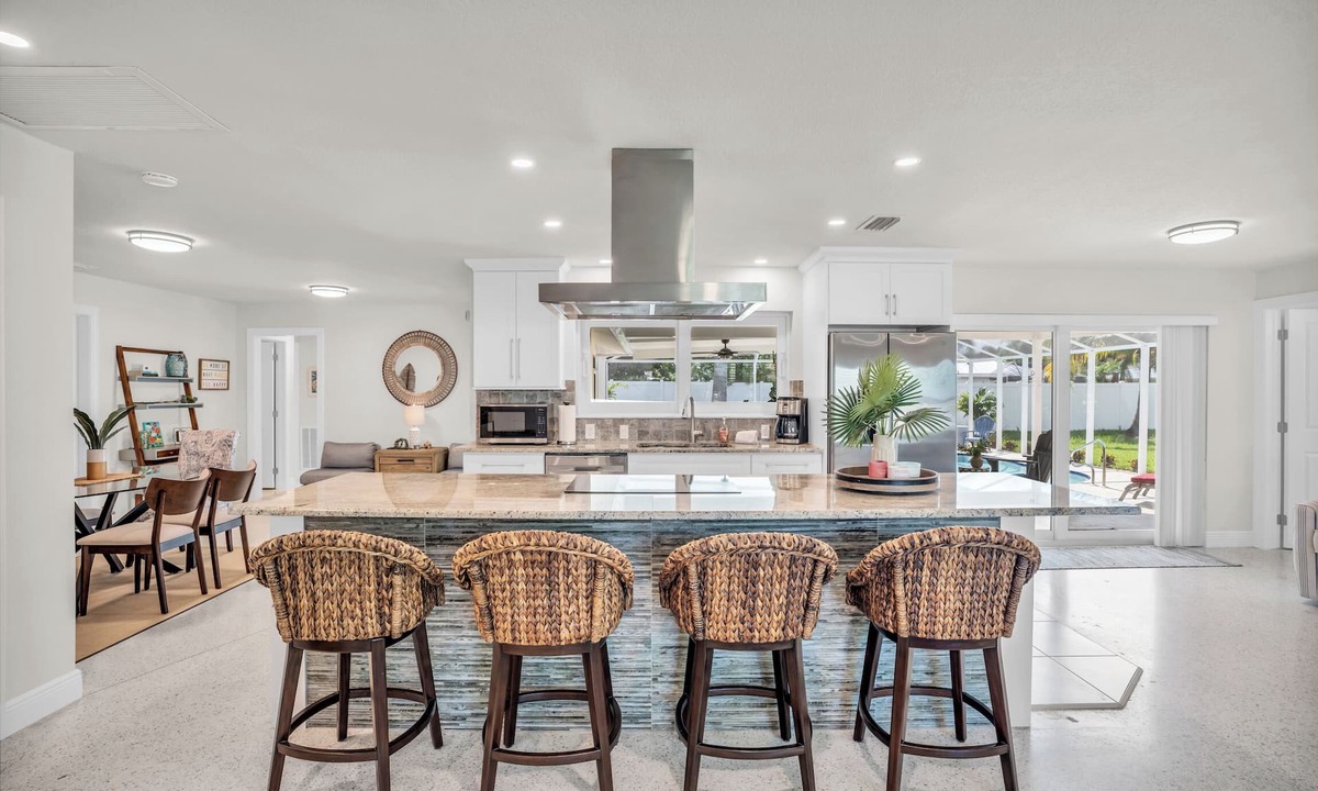 Yacht Club House | Heated Pool, 4BR 3BA, Comfortable Cape Oasis