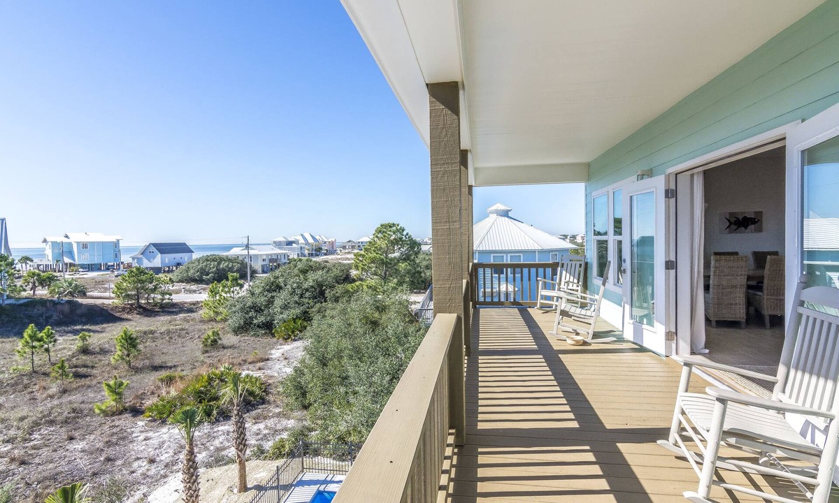 Surf Side Shores House | HEATED PRIVATE POOL, 5 bedrooms, Oceanview, Newly decorated and furnished