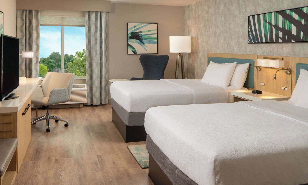 Airport North Hotel | Hilton Garden Inn Orlando Airport