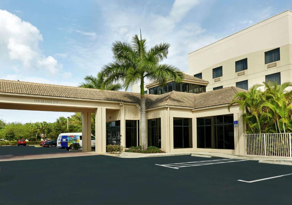 West Palm Beach Hotel | Hilton Garden Inn West Palm Beach Airport