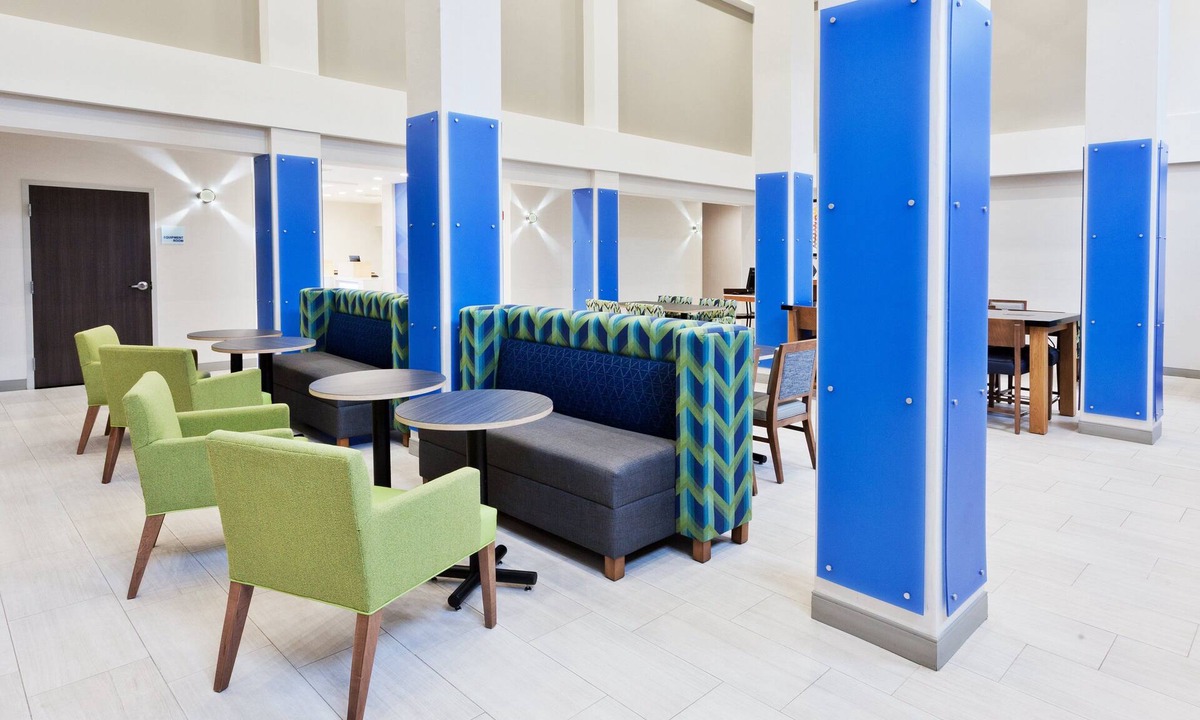Gunter Afs Hotel | Holiday Inn Express Hotel & Suites Montgomery E - Eastchase by IHG