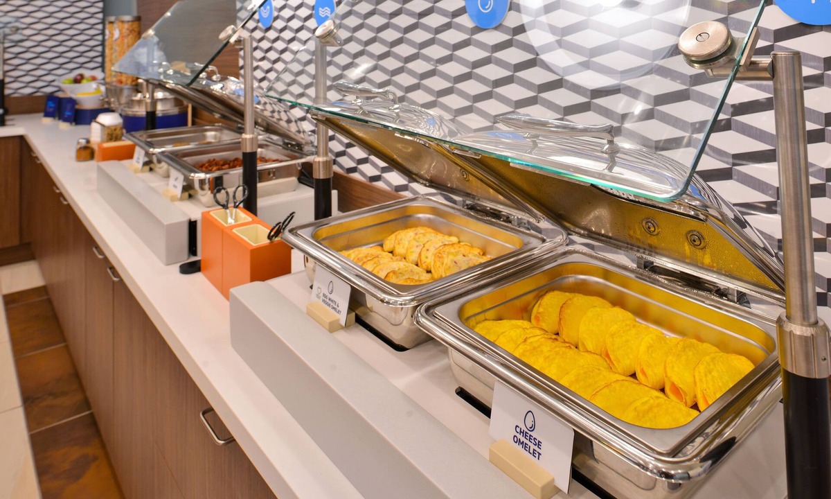 Athens Hotel | Holiday Inn Express Hotel & Suites Athens by IHG