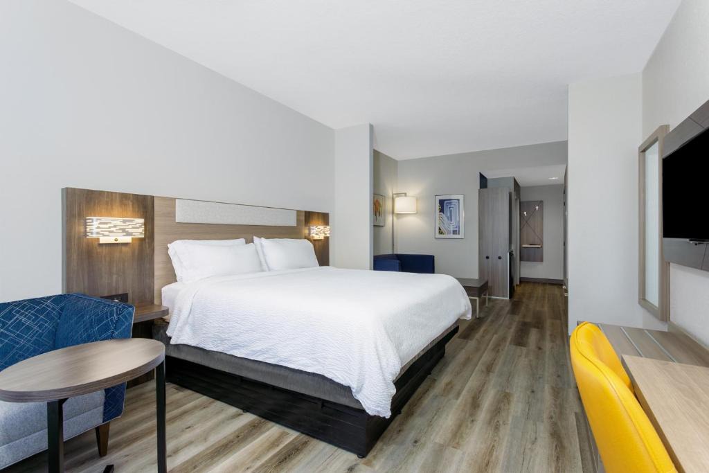 Fairvilla Hotel | Holiday Inn Express Orlando-Ocoee East by IHG