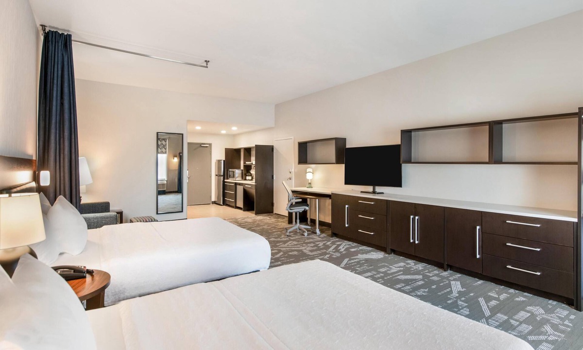 Ferry Pass Hotel | Home2 Suites by Hilton Pensacola I-10 at North Davis Hwy