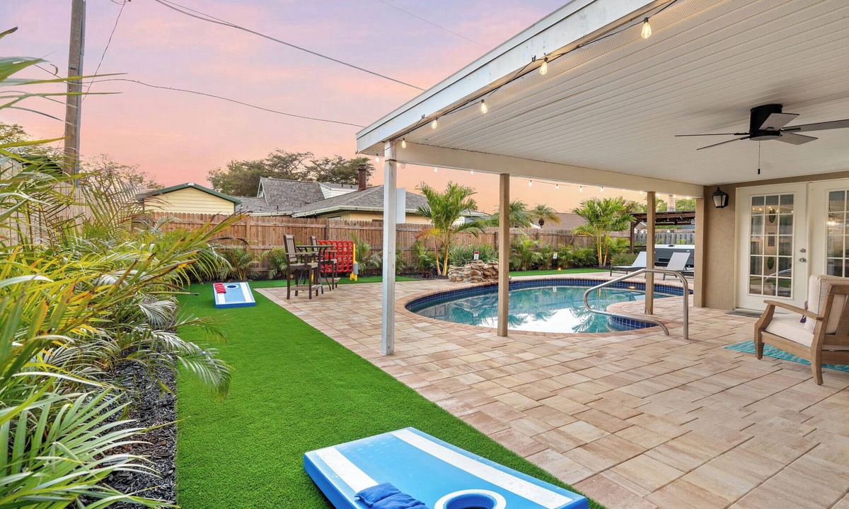 Sarasota Springs House | Hope Haven | Private Heated Pool + Backyard Oasis