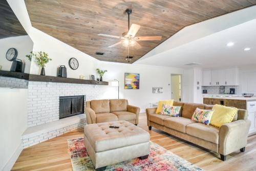 Greater Northdale House | Idyllic Tampa Home w/Private Pool: 11 Mi to Beach