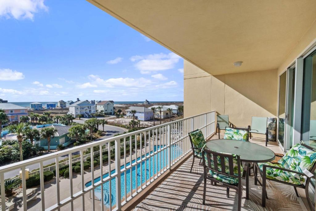 Fort Morgan Apartment | Indies 304 Condo with Gulf View