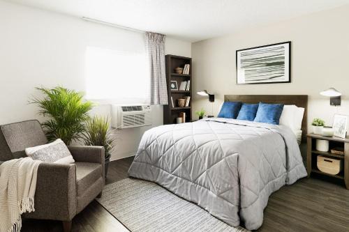 Mobile Hotel | InTown Suites Extended Stay Mobile- South Beltine