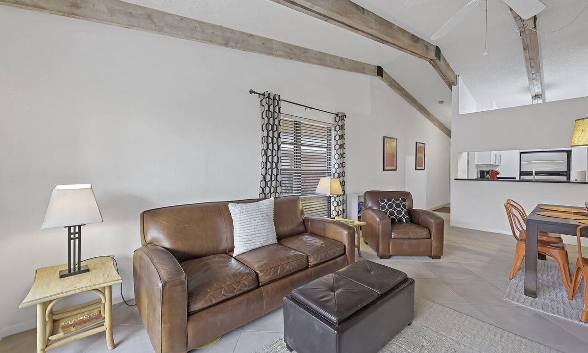 Marco Island Condo | Inviting Condo | Pool Just Steps From The Beach