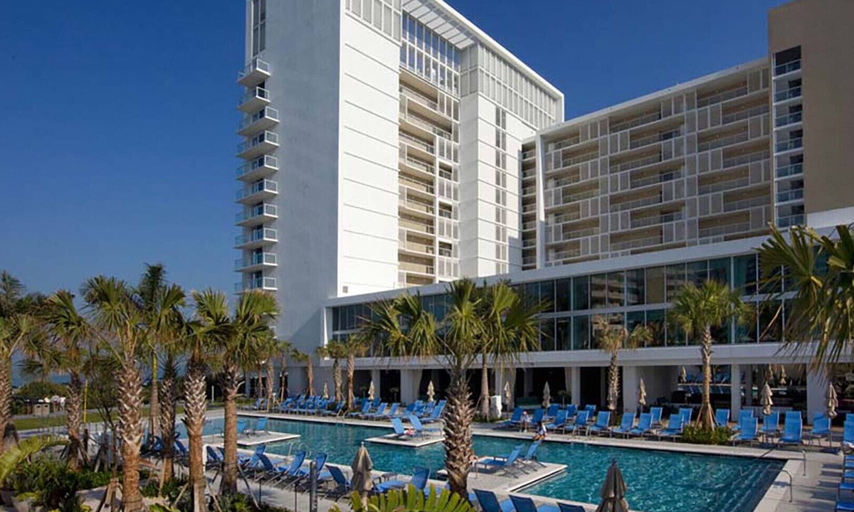 Marco Island Resort | Island View - 2 Bedroom - Marriott's Crystal Shores - Full Resort Access