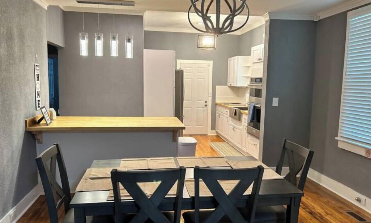 Midtown House | Kelsey Manor