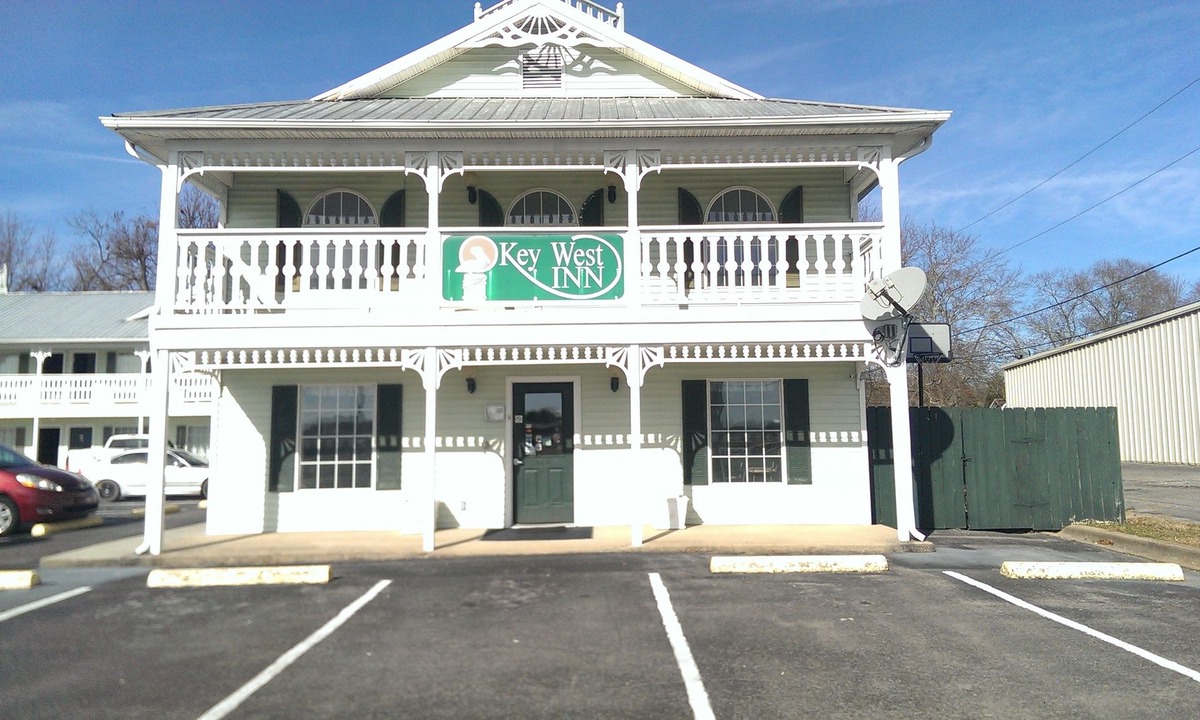 Boaz Hotel | Key West Inn - Boaz